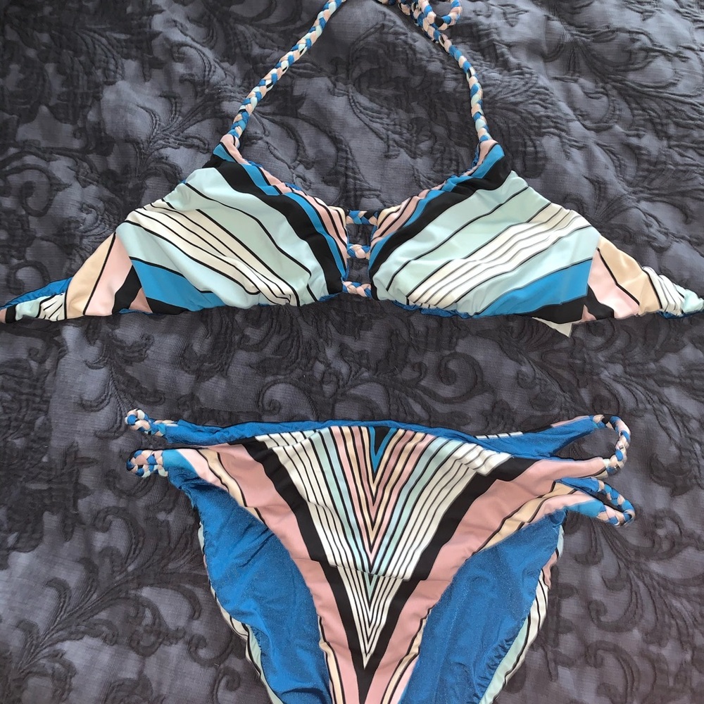 Two piece reversible bikini lab swim suit
